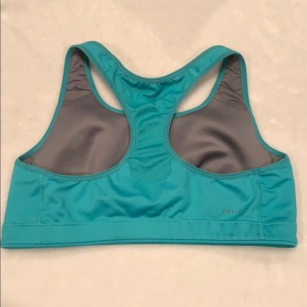 Nike - DRI-FIT - Picture 2 of 2